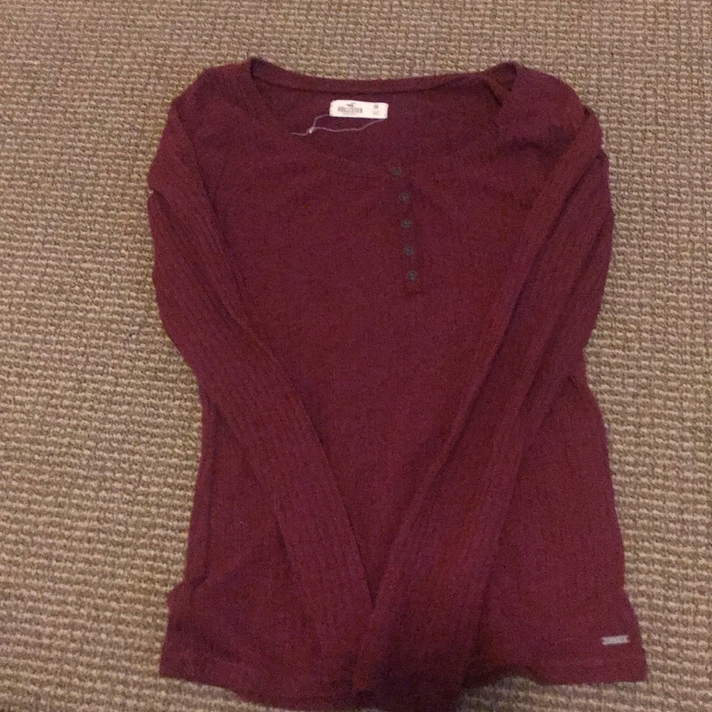 Soft long sleeve hollister shirt